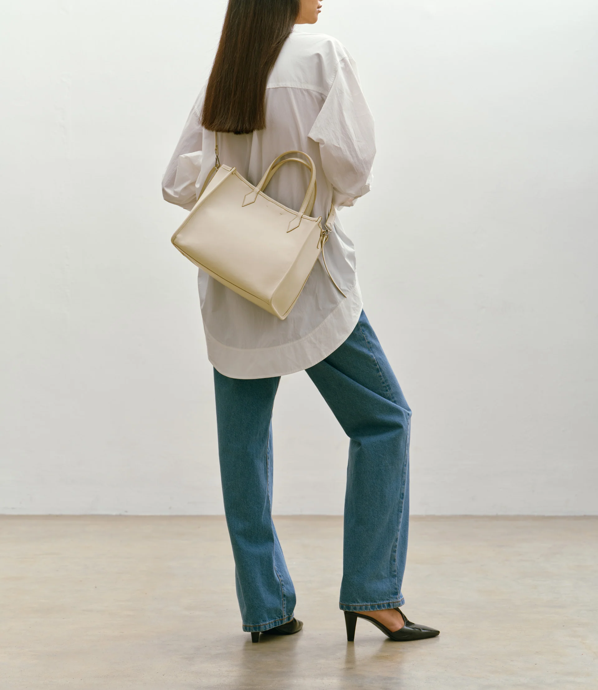Chameleon 30 Supple Calfskin Bianco - Image 5
