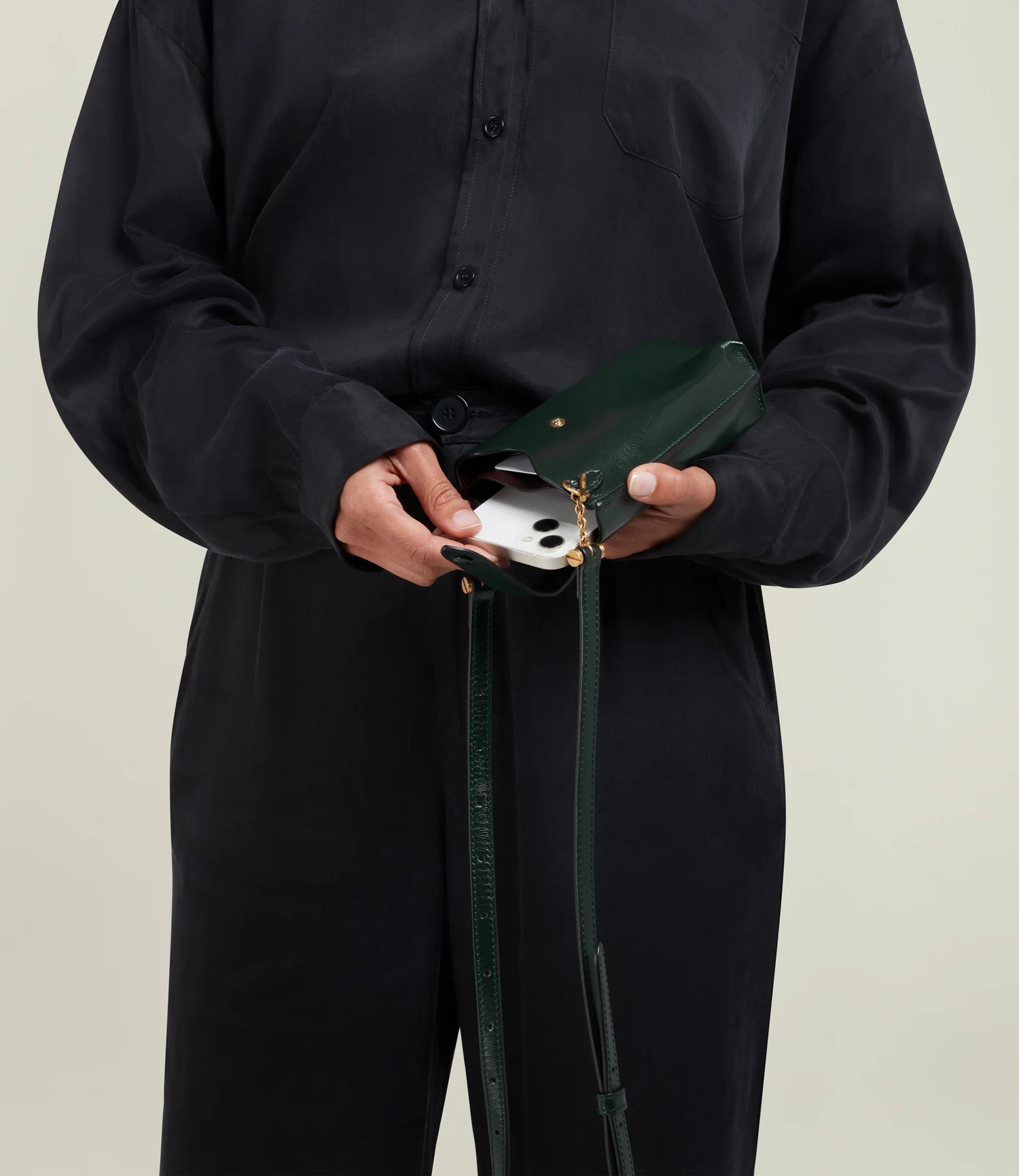 Minimalist Double Glossy Calfskin Forest Green - Image 5