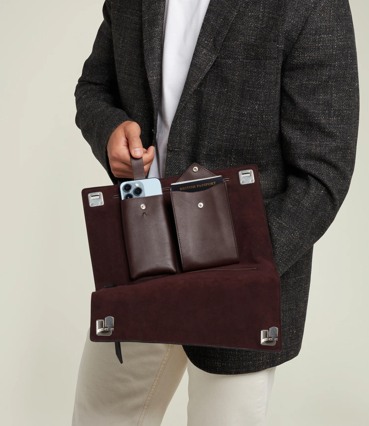 Runaway I Essentials Portfolio Signature Canvas From Dusk Till Dawn - Image 5