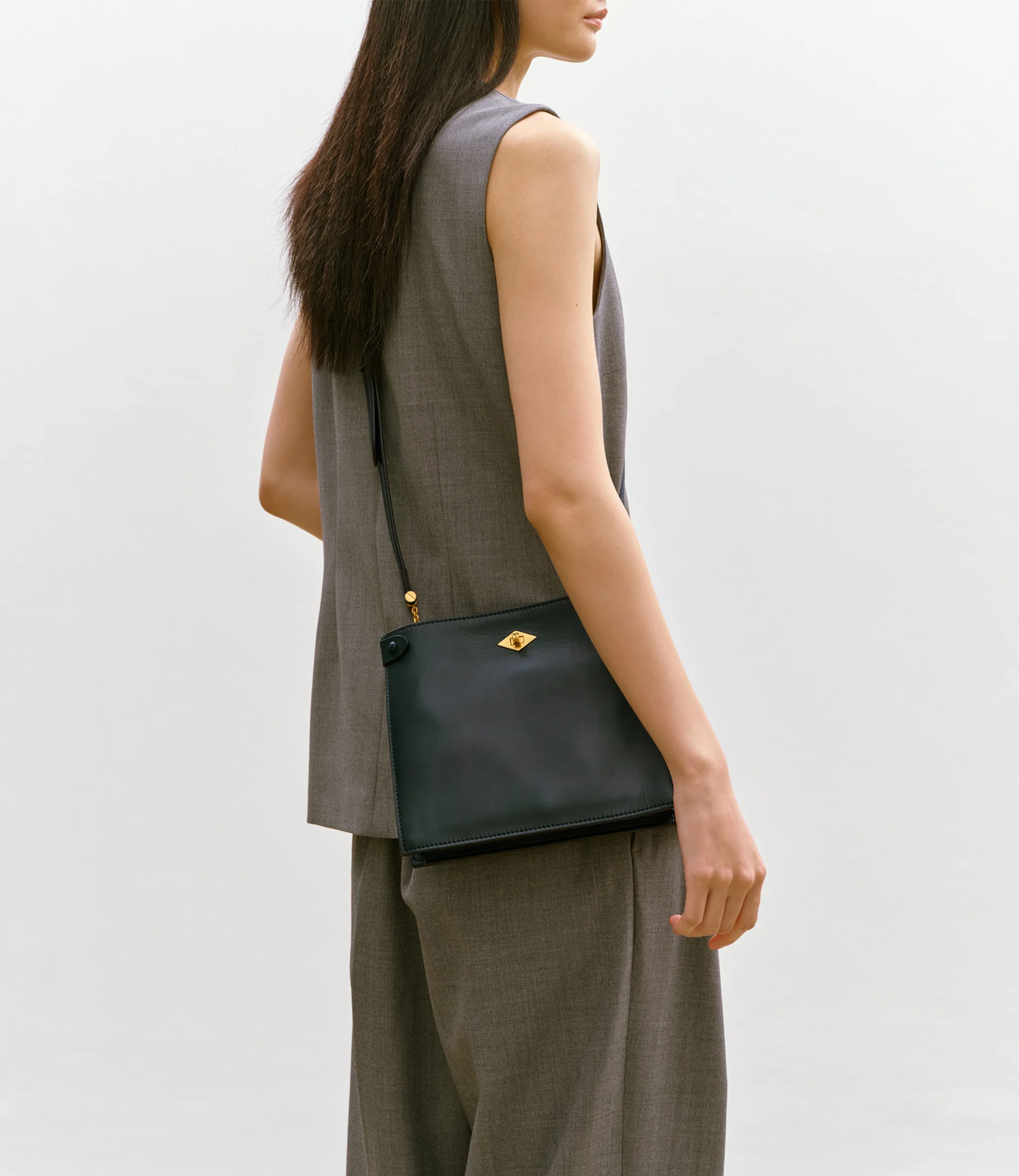 Stowaway Crossbody Buttery Nappa Foresta - Image 2