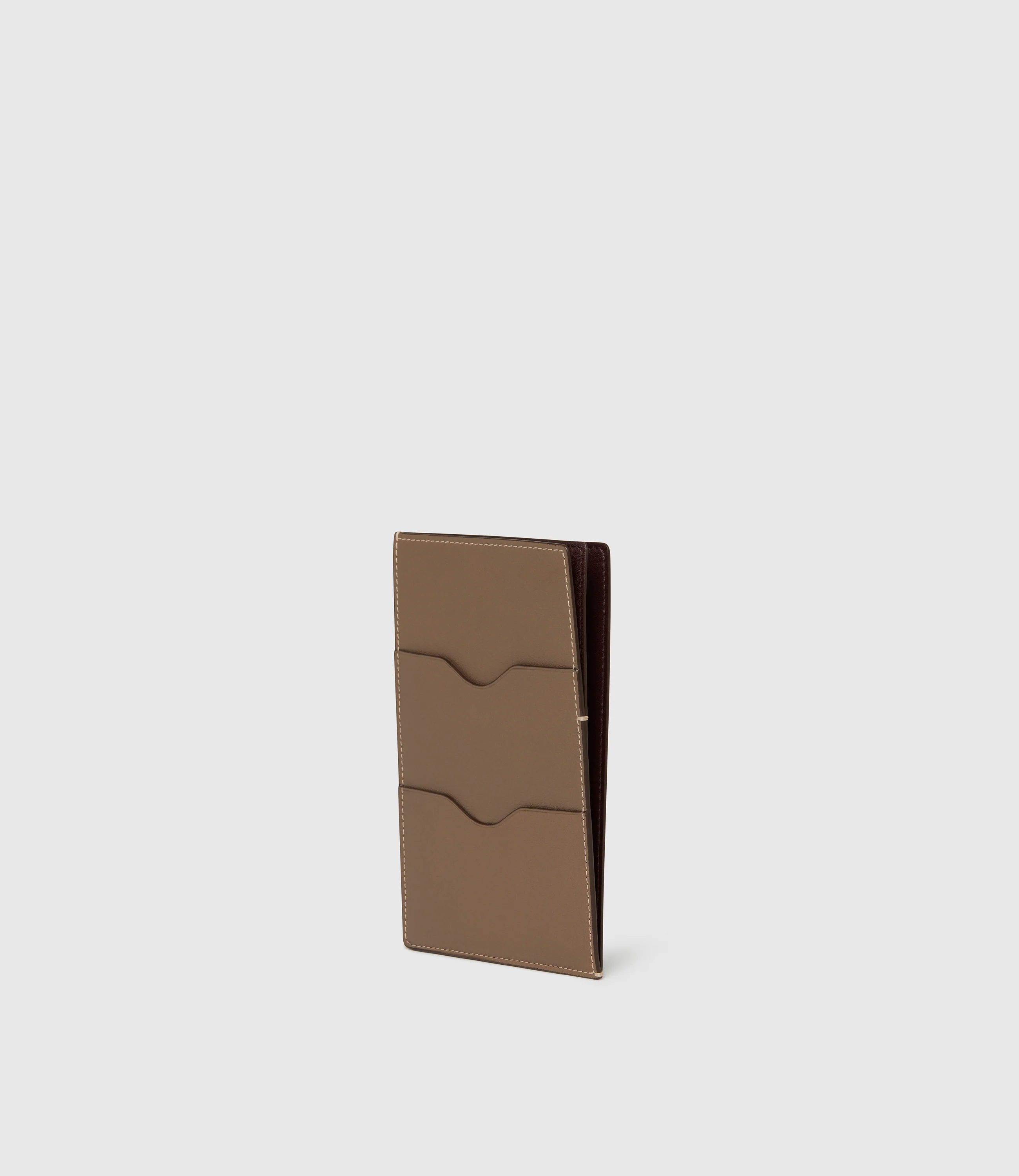 Thin Travel Wallet Smooth Calfskin Taupe - Image 2